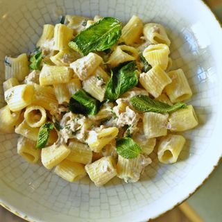Rigatoni mezzi con tuna