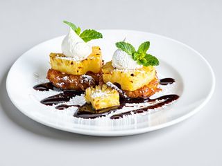 Ananas w cieście kokosowym 2 szt