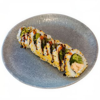 Uramaki pieczony łosoś teriyaki w chrupkach z tempury 