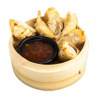 Smażone pierożki gyoza z krewetkami