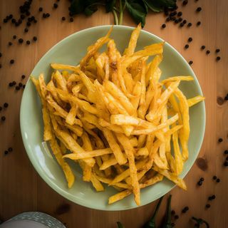 Frytki ze szczyptą soli