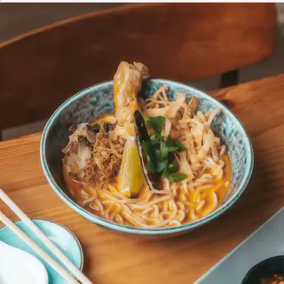 Zupa Khao Soi