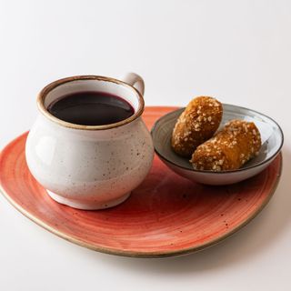 Barszcz czerwony z krokiecikami