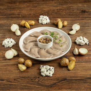 Pierogi gryczane z białym twarogiem