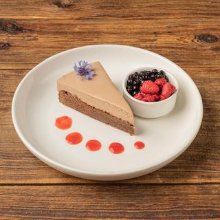 Ciasto czekoladowe z musem pralinowym