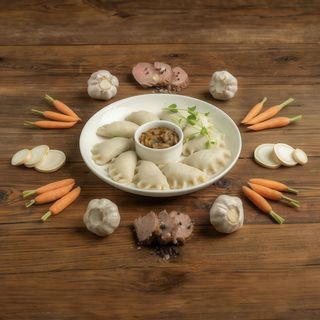 Pierogi z własnoręcznie mielonym mięsem wieprzowo-wołowym 