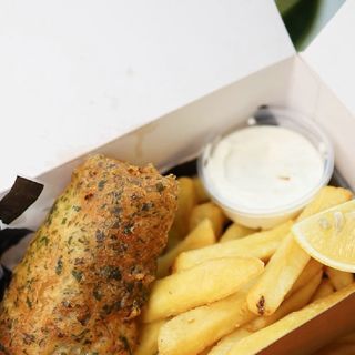 Dorsz w cieście ziołowym 