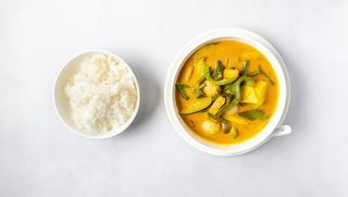 Kurczak w sosie curry