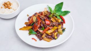 Spicy Basil z kurczakiem