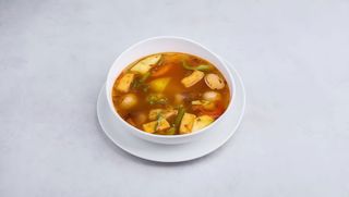 Zupa Tom Yum z krewetkami