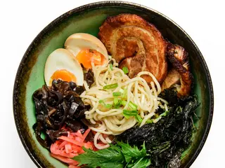 Tonkotsu ramen bez bulionu