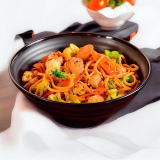 Wieprzowina z pieczarkami i brokułami 400g