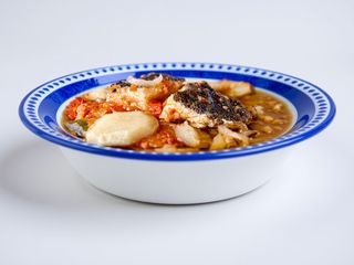 Ryba w pięciu smakch 400g