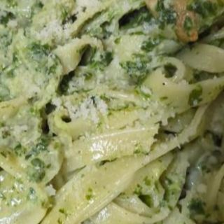 Spaghetti A'la Pesto Genovese