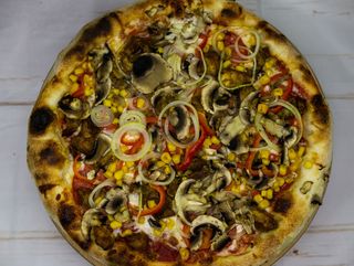 Pizza Etna Firmowa 30 cm