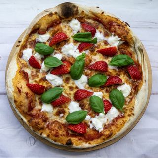 Pizza Miesiąca - Caprese Twist 30 cm