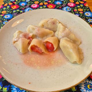 Pierogi z truskawkami