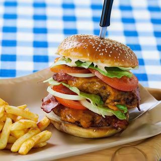 G1 Zestaw Classic Burger z frytkami