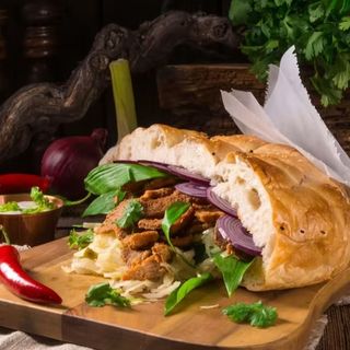 K3 Bułka Kebab ( 150 g )