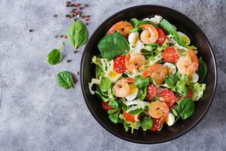 Sałatka z krewetkami