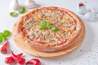 Pizza Capricciosa 32cm