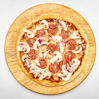Pizza Salami z pieczarkami (mała)