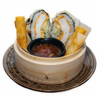 KIDS SUSHI BURGER + 4 SZT. SPRING ROLLS