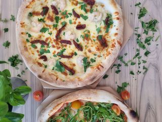 Pizza Biała kreweta 40cm