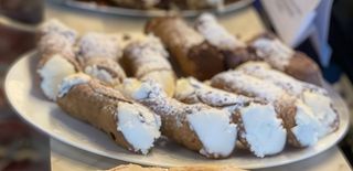 Cannoli con ricotta