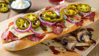 Zapiekanka pepperoni