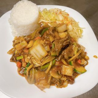 Wołowina z grzybami mun 850g