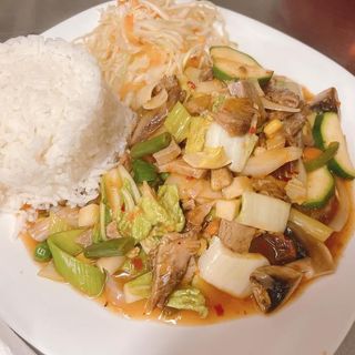 Wieprzowina z grzybami mun 850g