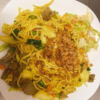 Chiński makaron z kurczakiem