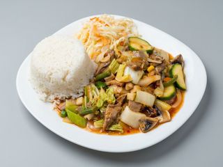 Wieprzowina z grzybami mun 850g