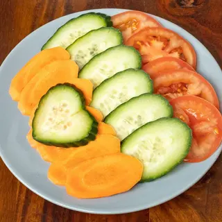 Nepalski Green Salad