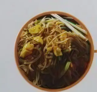 Egg chow mein