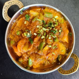 Mixed vegetable curry 
