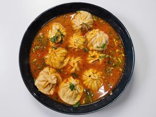 Momo soup chicken 