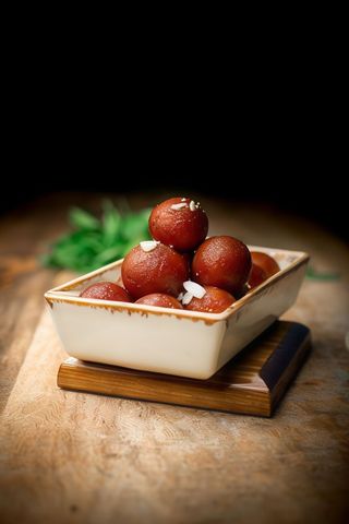 Gulab Jamun 