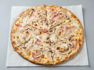 Pizza Carbonara