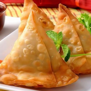 Vegetable Samosa 2szt