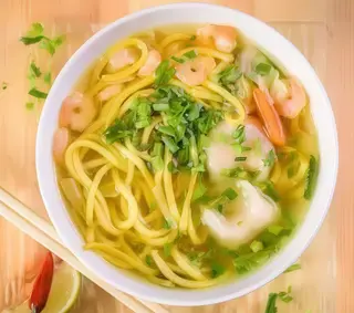Zupa won-ton 300ml
