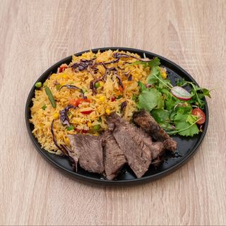 Fried rice z wołowiną