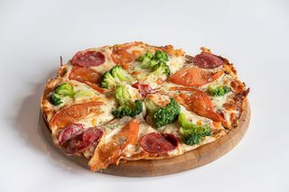 Pizza z Brokułami 32cm