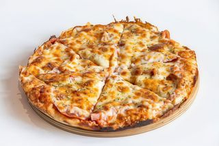 Pizza Szyneczka 32cm