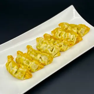 Pierogi Gyoza z kurczakiem i warzywami (7szt)