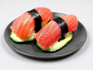 Nigiri z tuńczykiem