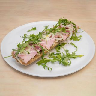 Zapiekanka z bekonem