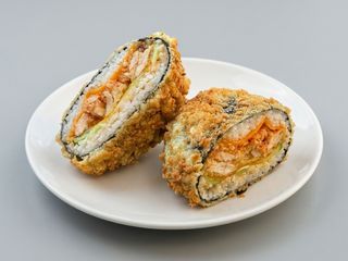 Sushi Burger z kurczakiem i cheddarem 
