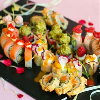 Dzień Kobiet (33 szt)